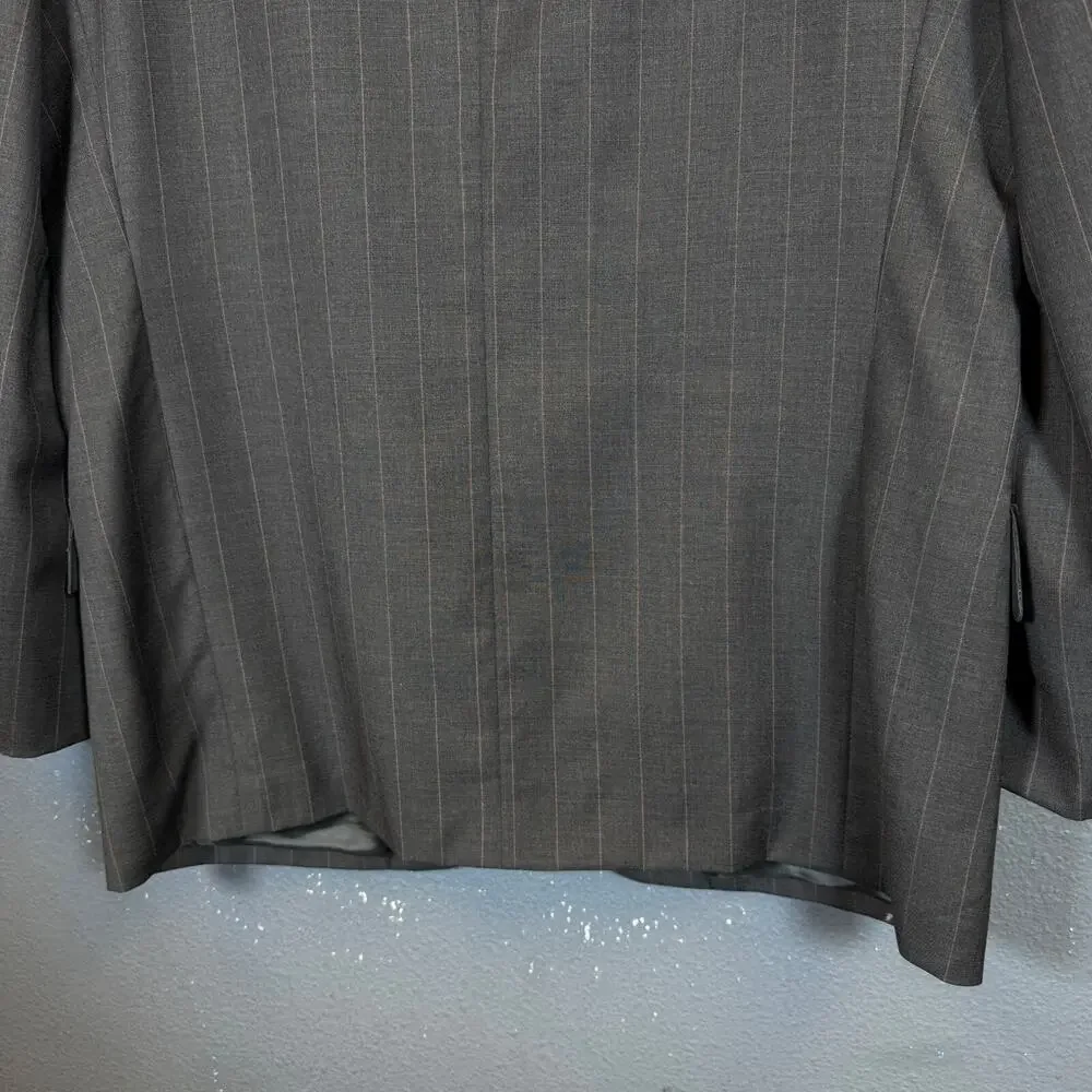Valentino 44” chest